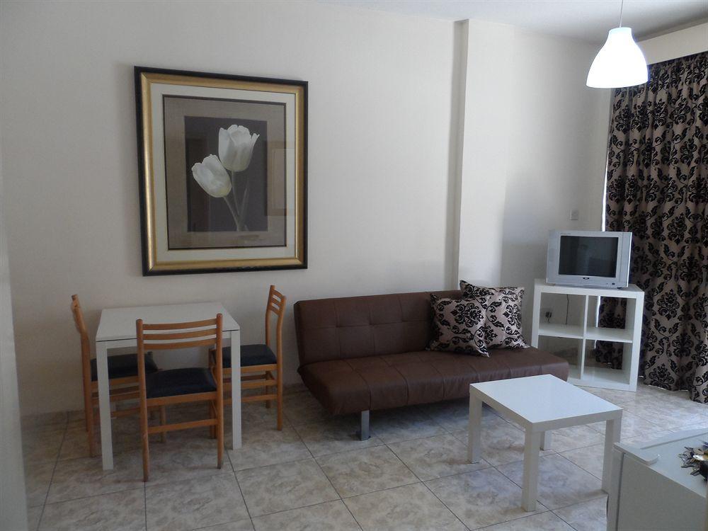 Geotanya Apartments Лімасол Екстер'єр фото